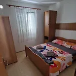 Апартаменты With Parking Space - 24614 Вир