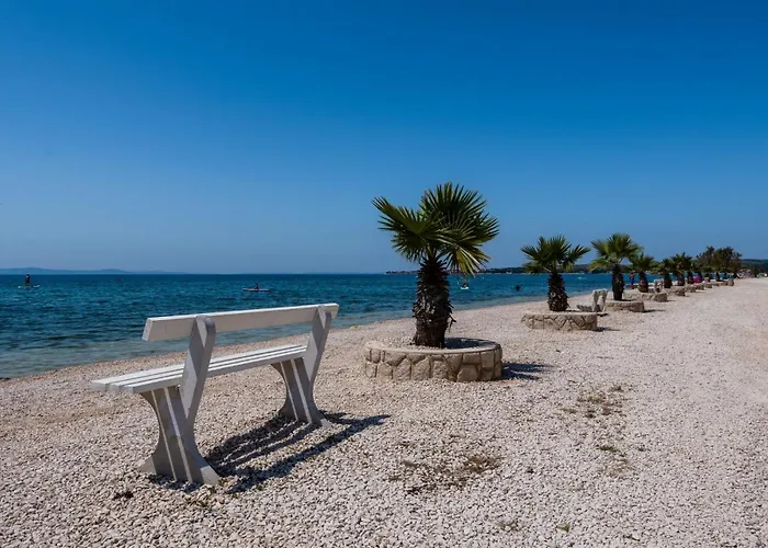 With Parking Space - 24614 شقة *